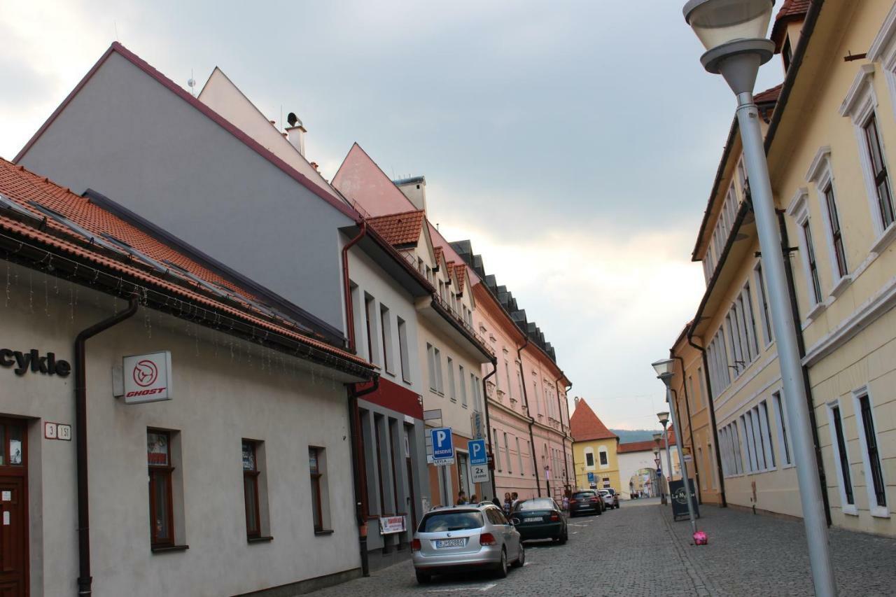 Centrum Apartman S- dom Bardejov Exterior foto